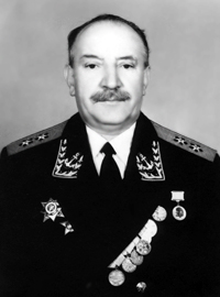 вице-адмирал тихонов