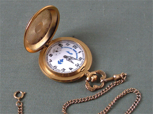часы с наградные с изображением Ушакова